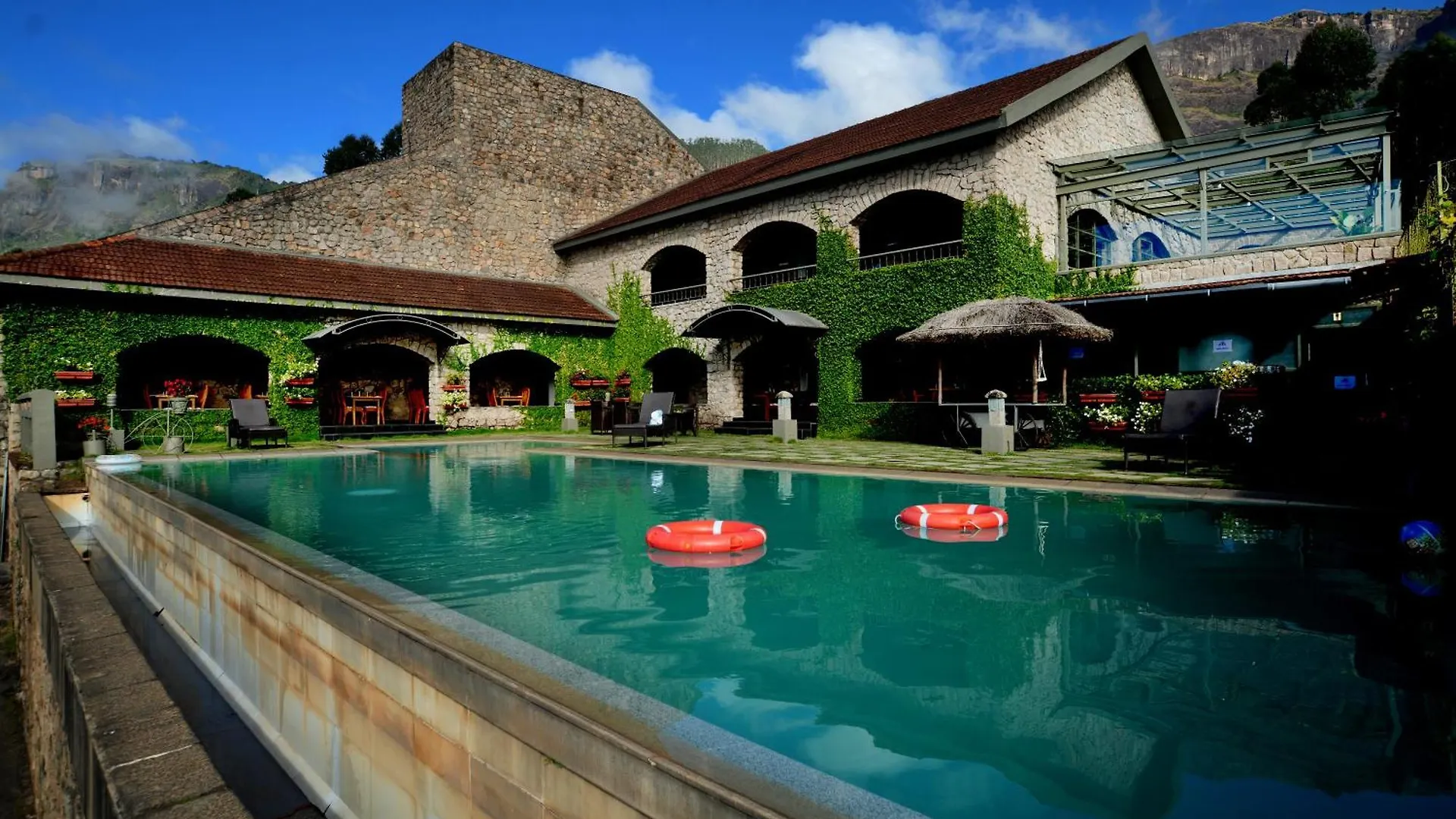 *****  Mountain Club Resort Munnar Chinnakanal India