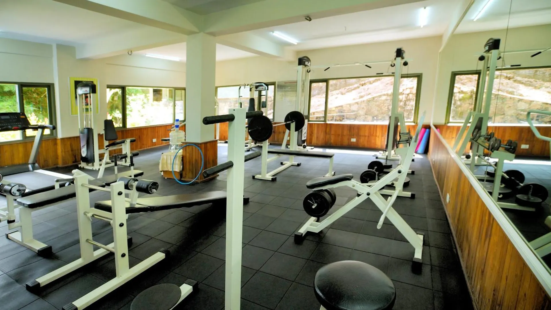 *****  Mountain Club Resort Munnar Chinnakanal India